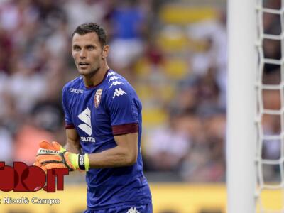 Crotone, dubbi su Cordaz: piace anche Padelli per la porta