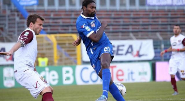 Ebagua spera già in una chance: duello con Morra in attacco