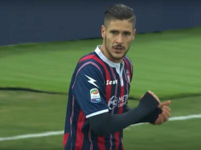 Crotone con il 4-4-2: Trotta al Fianco di Falcinelli in attacco