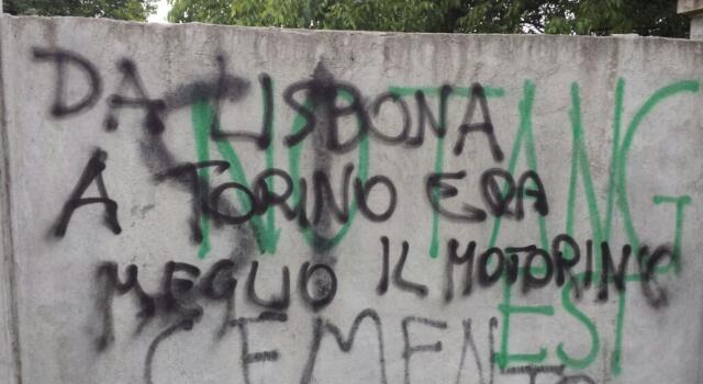 Vergogna a Superga: scritte sui muri contro il Grande Torino