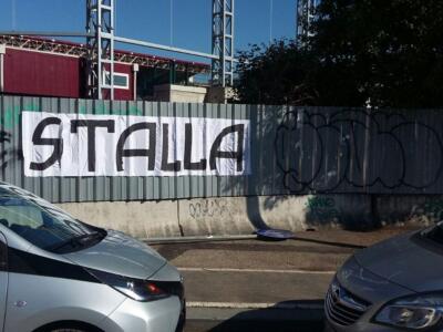 Derby Juventus-Torino, insulti al Filadelfia: compare lo striscione “Stalla”