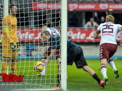 L’incornata di Moretti al 94′, la rimonta Molinaro-Belotti e il record di Meggiorini