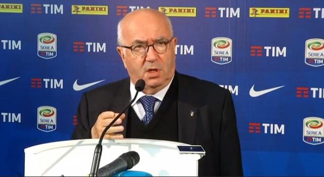 Tavecchio accusato di molestie. Ma lui nega: “Sempre stato corretto”