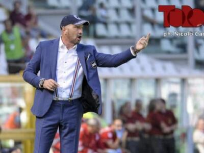 Crotone, Zenga è il nuovo allenatore, Benny Carbone il vice: è UFFICIALE