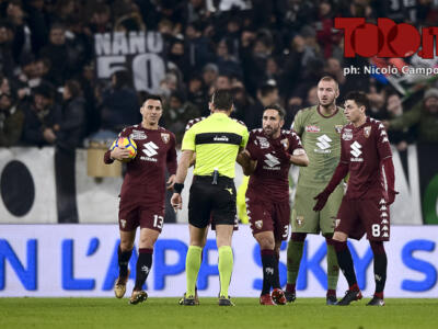Juve-Toro, sviste ed errori: è la legge dello Stadium