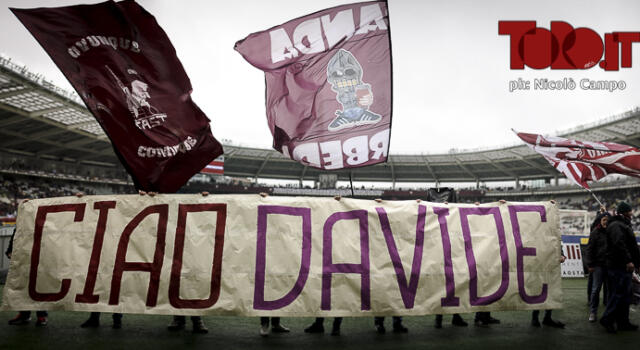 Due calci al pallone e lo scambio di figurine: Davì incontra l’amico Martino