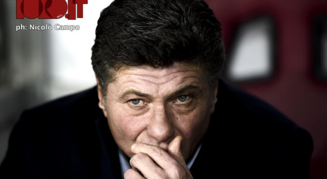 Mazzarri: “Abbiamo una rosa troppo ampia. Soriano? Io guardo solo il campo”