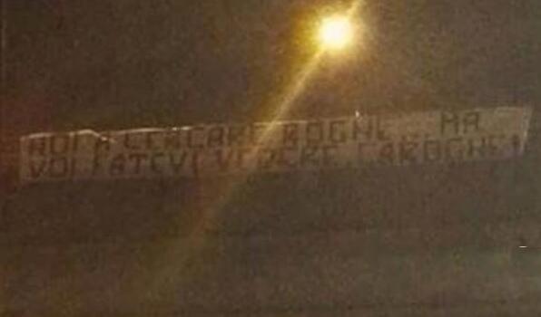 I tifosi del Toro rispondono a quelli della Juve: “Fatevi vedere carogne”