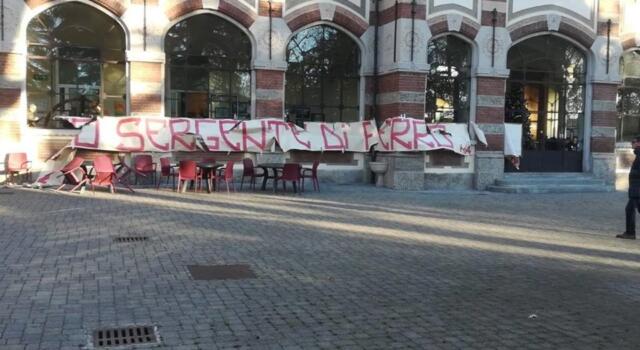 Gigi Radice, i funerali a Monza: chiesa stracolma per l’ultimo saluto all’ex allenatore granata