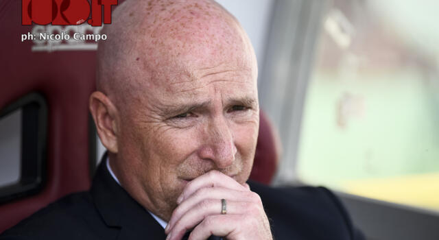 Cagliari, Nainggolan faro di Maran. Simeone guida l’attacco