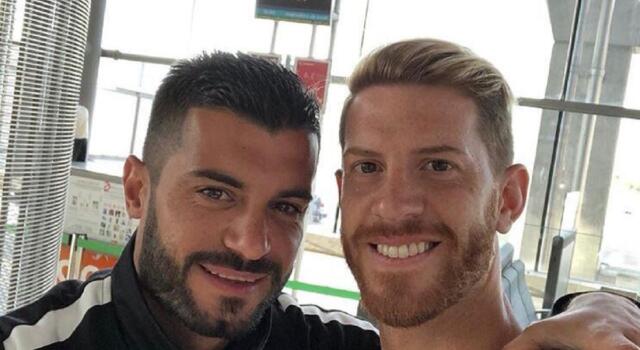 Vacanze finite: Falque e Ansaldi insieme in aeroporto. I giovani già a Torino