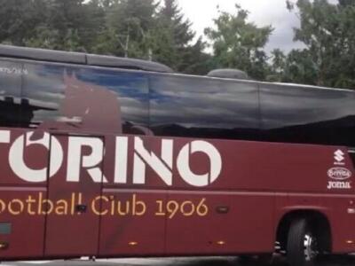 Il pullman del Toro è arrivato allo stadio: il video