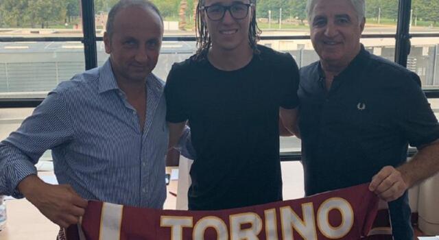 Laxalt al Toro: è UFFICIALE / La foto