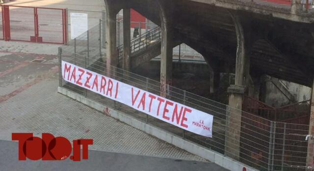 “Mazzarri vattene”. Al Filadelfia striscione contro il tecnico