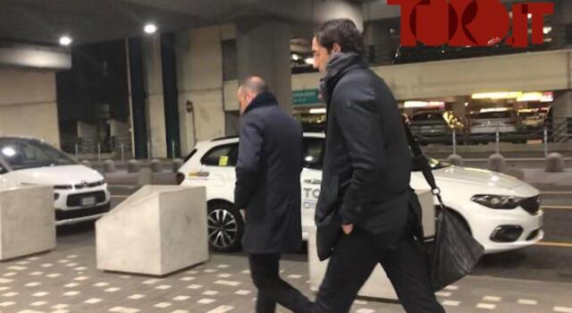 VIDEO / Il Toro a Caselle evita i tifosi, polizia in aeroporto e allo stadio