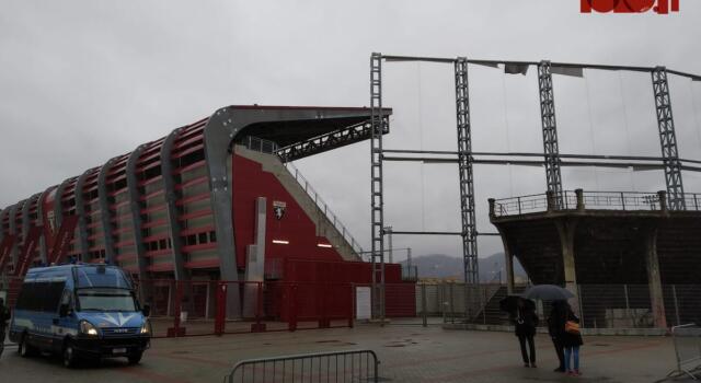 Filadelfia: un centinaio di tifosi, si ferma Adopo, torna in gruppo Millico