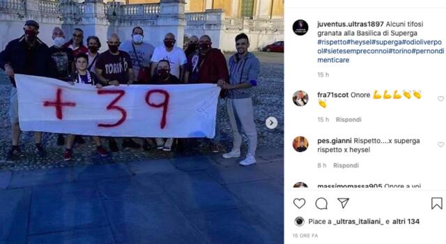 Toro, i tifosi granata a Superga omaggiano le vittime dell’Heysel