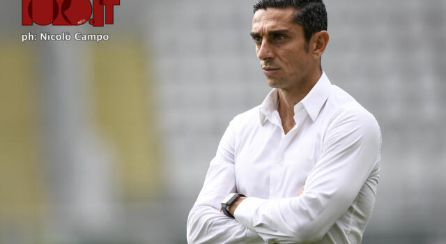 Longo: “Derby? Giocheremo col coltello tra i denti”