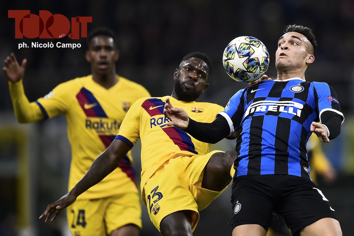 Samuel Umtiti e Lautaro Martinez in Inter-Barcellona 1-2