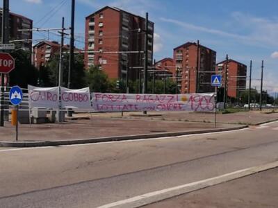 Striscione vicino all’Allianz: “Cairo Gobbo”. Ma i tifosi sono con la squadra