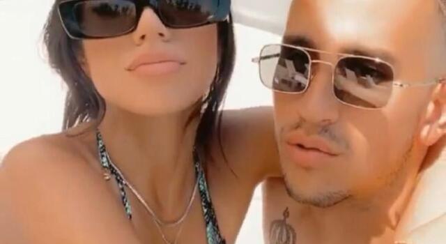 Berenguer, relax a Ibiza con la sua Sofia