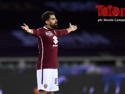 Giudice Sportivo: inibito Ursino per le proteste in Crotone-Torino