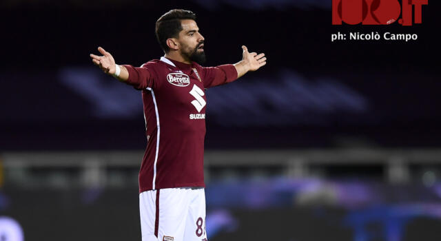 Giudice Sportivo: inibito Ursino per le proteste in Crotone-Torino