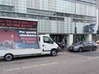 Cairo contestato a Milano: “Ridateci il Toro”: il camion vela gira per la città