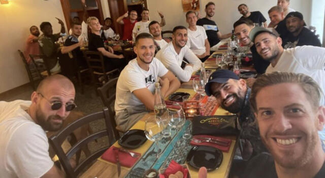 Ansaldi, compleanno con squadra e staff