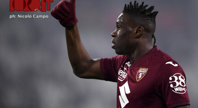 Torino, guai fisici per Singo: il terzino lascia il ritiro della Costa d’Avorio