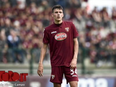 Primavera, Gineitis firma  il suo primo contratto da professionista