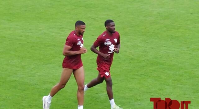 Jolly Bayeye: in ritiro Juric lo prova sia a destra che a sinistra