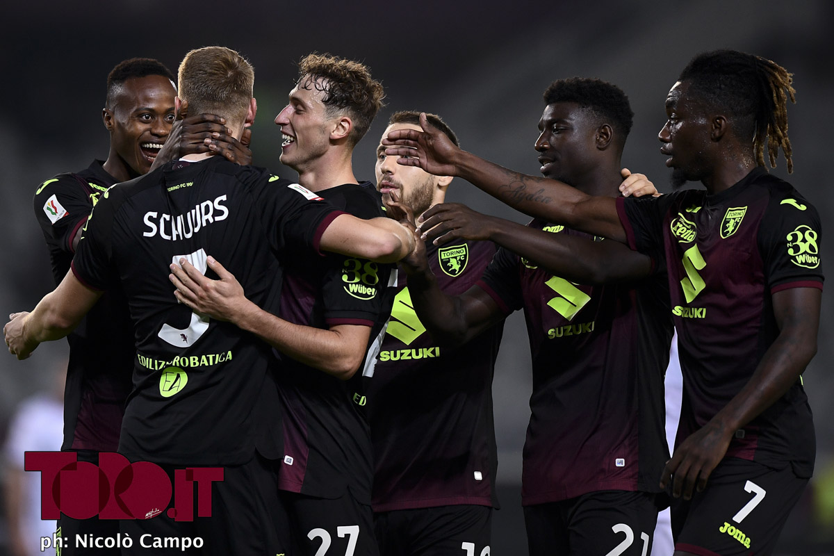 “Top player”, “Campione”: il saluto a Schuurs dai compagni