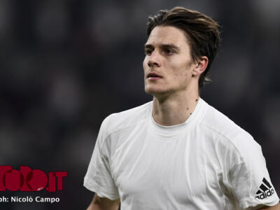 Juventus, Fagioli indagato: avrebbe scommesso su piattaforme illegali. Gli avvocati: “Si è autodenunciato”