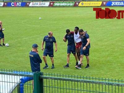 Infortunio per Karamoh: l’attaccante costretto a lasciare l’allenamento