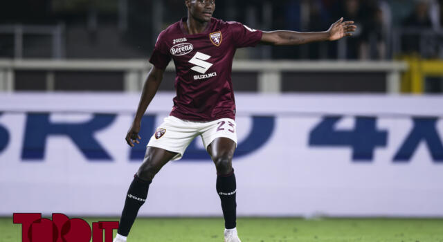 Seck sempre più fuori dal Torino: multa in arrivo e addio vicino