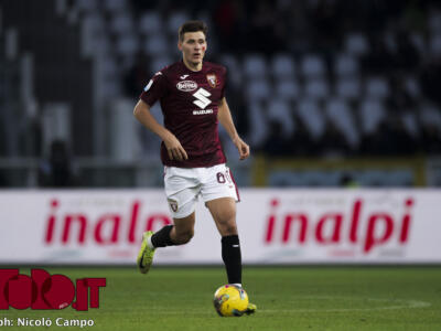 Gineitis riacciuffa la Fiorentina: il Toro la pareggia in dieci