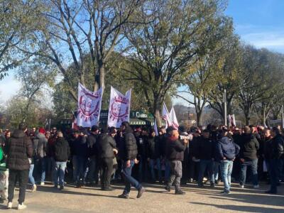VIDEO / “Cairo devi vendere”: la protesta dei tifosi. Cori anche contro Vagnati