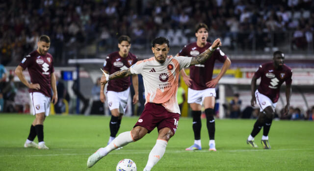 Il Torino finisce il campionato sconfitto e contestato: fischi per tutti dopo lo 0-2