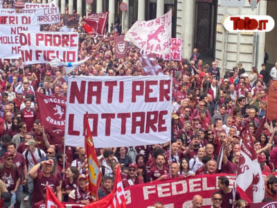 Tifosi granata delusi dall’esordio del Torino: “Il mio allenatore è Paolo Vanoli”