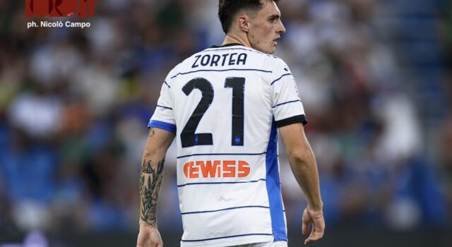 Zortea: “Finché nessuno si fa avanti resto un giocatore del Cagliari”