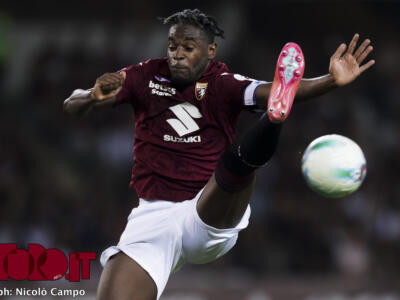 VIDEO / Bagno di folla per Duvan Zapata: cori e applausi