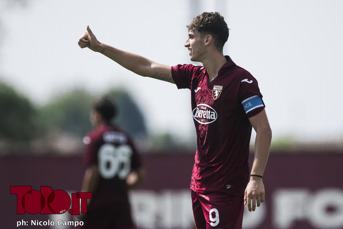 https://www.toro.it/wp-content/uploads/2025/08/0NC3799.jpg Torino, Gabellini si mette in mostra: primo gol tra i professionisti
