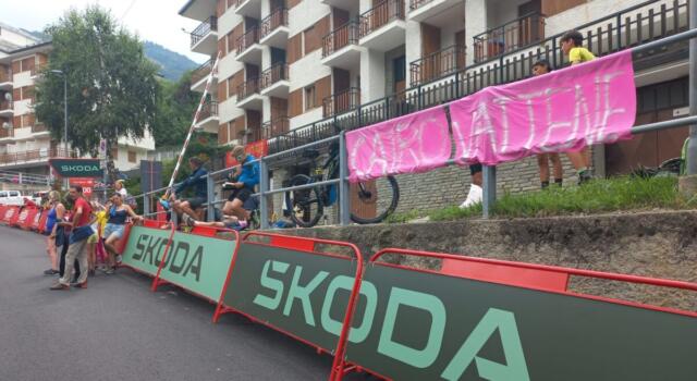 Dopo il Giro d’Italia e il Tour de France, striscioni contro Cairo anche alla Vuelta