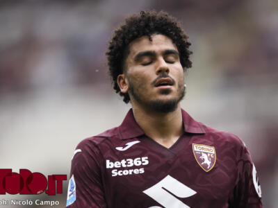 Torino-Roma, infortunio per Aboukhlal: l’esterno si ferma alla mezz’ora