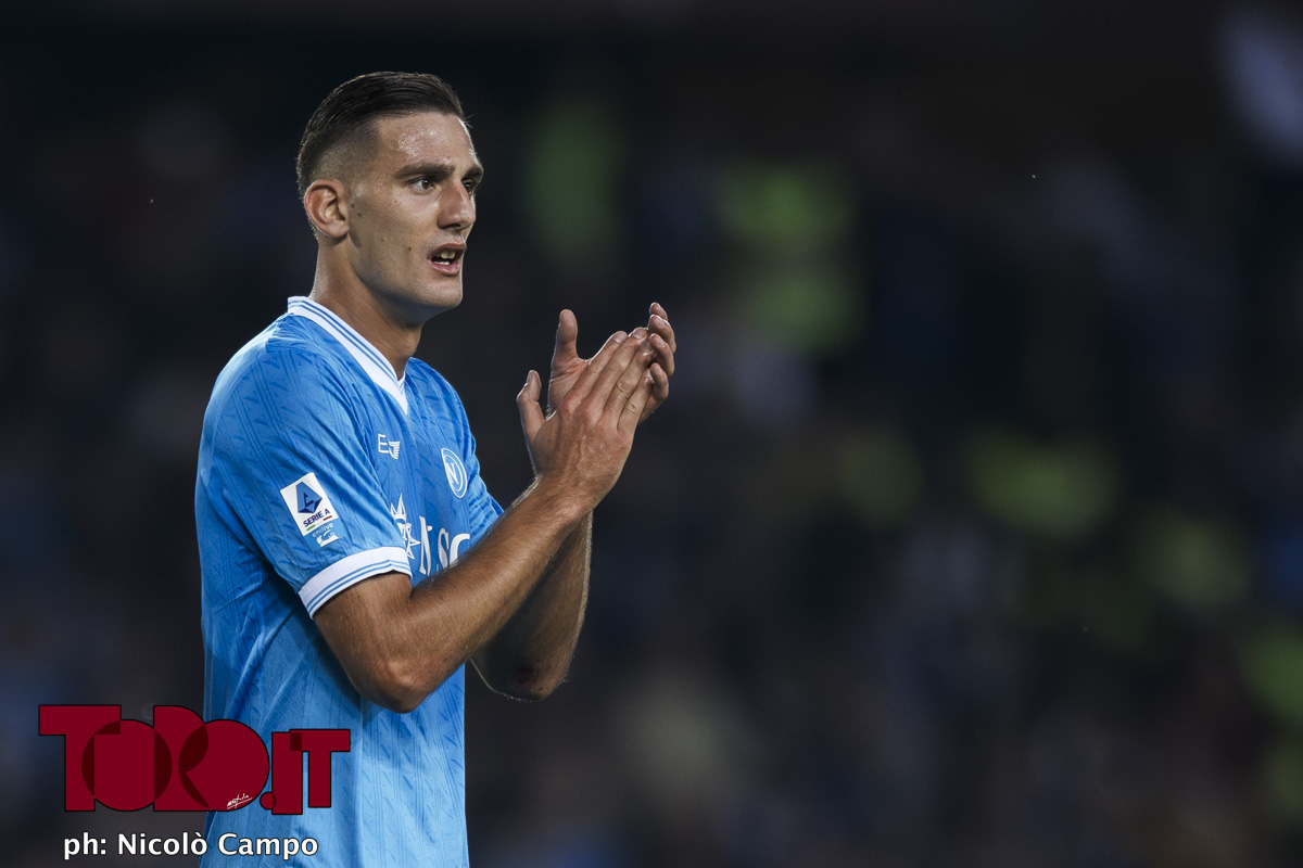 Calciomercato Serie A, Lucca vola in Inghilterra, Genoa scatenato