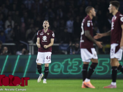 Torino, la difesa fa un passo indietro: errori banali sui gol subiti