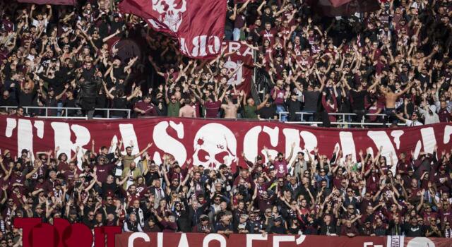 Il confronto sotto la Curva Maratona: presenti circa 200 tifosi