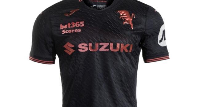 Plebiscito a favore della terza maglia: piace all&#8217;89% dei nostri lettori