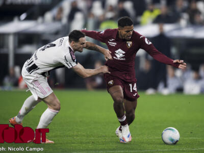 Anjorin sui social: “E’ bello tornare in campo, dai Toro!!”